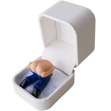 The Moon Ring®© "It Farts When You Open it! Prank Gag Gift (Ring Box with Farting Butt, no Ring) AS SEEN ON THE Bachelorette, Hand Made in the USA.