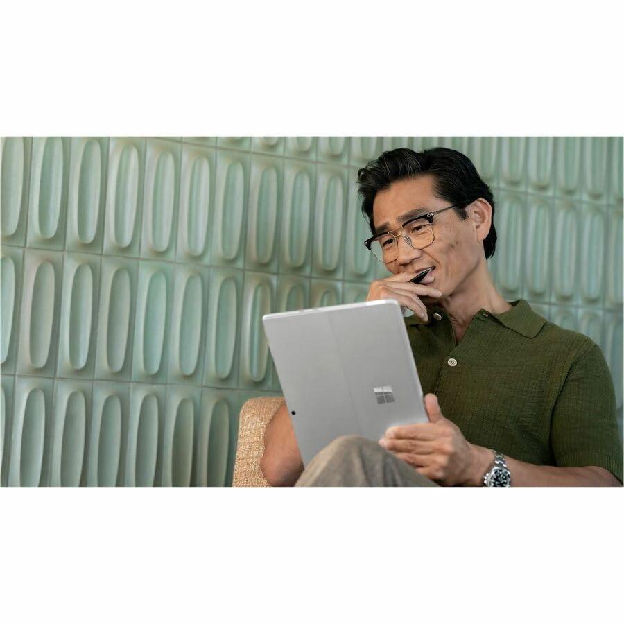 Microsoft Surface Pro 10 Tablet - 13" - vPro Technology - 32 GB - 256 GB SSD - Windows 11-5G - Platinum
