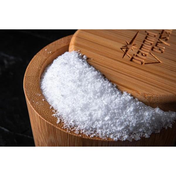 Diamond Crystal Kosher Salt – Full Flavor, No Additives and Less Sodium - Pure and Natural Since 1886 (Restuarant Pack) - 3 Pound Box