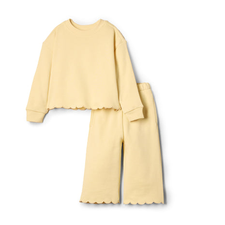 Amazon Essentials x Sofia Grainge Toddler Girls' French Terry Pant and Top Set, Butter Yellow, 3T