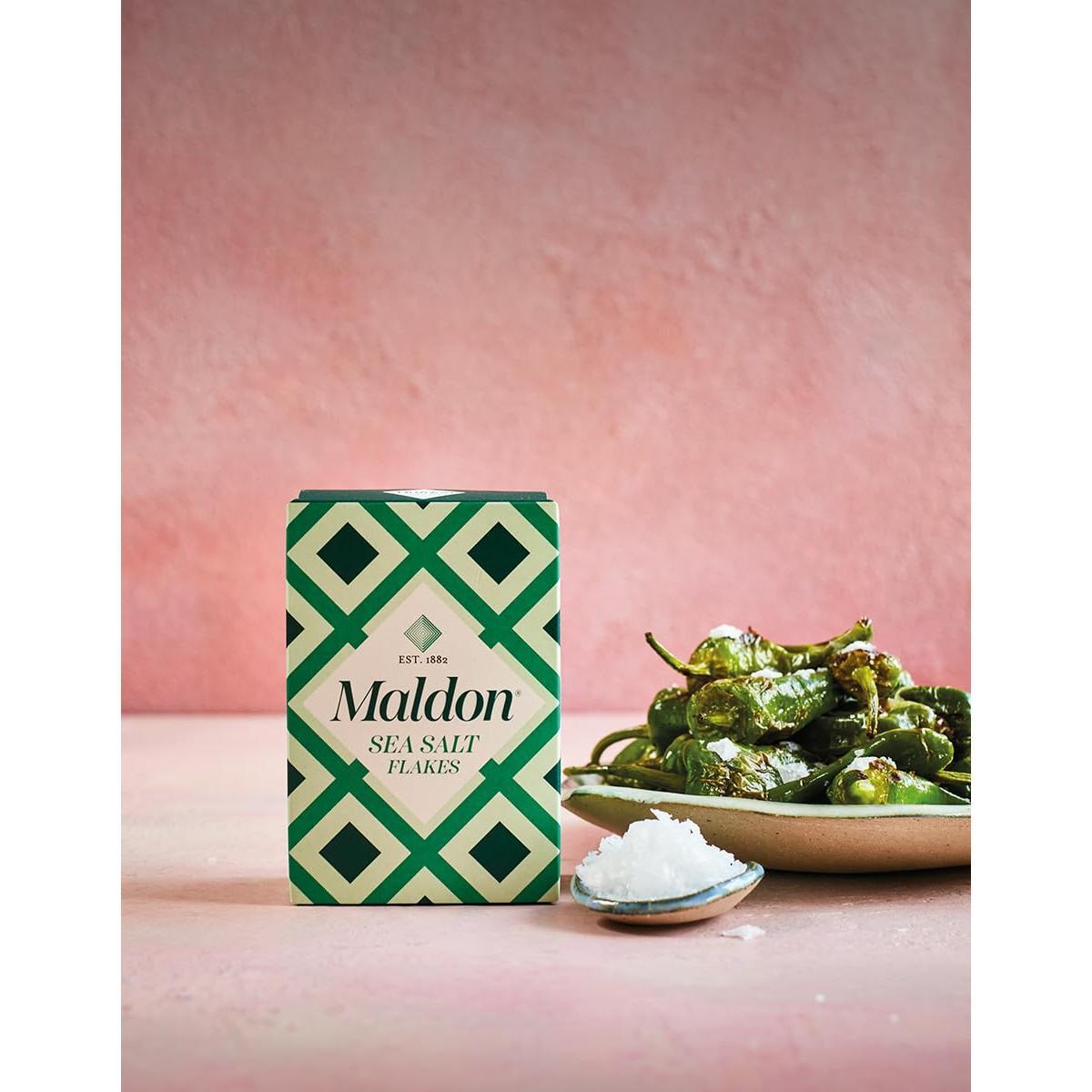 Maldon Salt, Sea Salt Flakes, 8.5 oz (240 g), Kosher, Natural, Handcrafted, Gourmet, Pyramid Crystals (Packaging May vary)