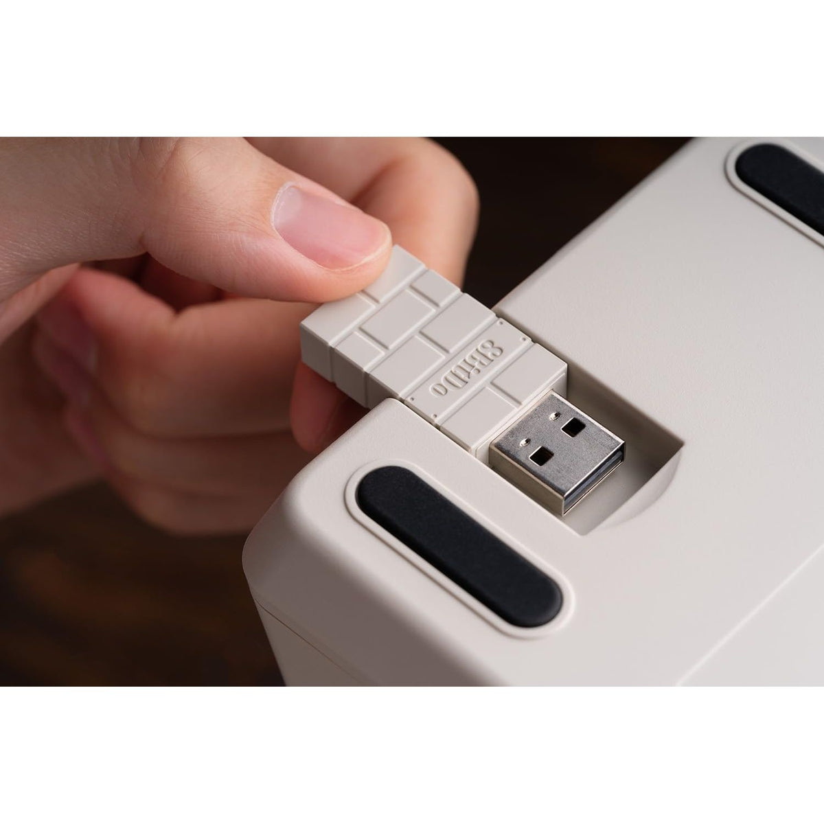 8BitDo Retro 18 Mechanical Numpad, Supports Calculator Mode, Bluetooth/2.4G/Wired Numpad for Windows and Android - M Edition