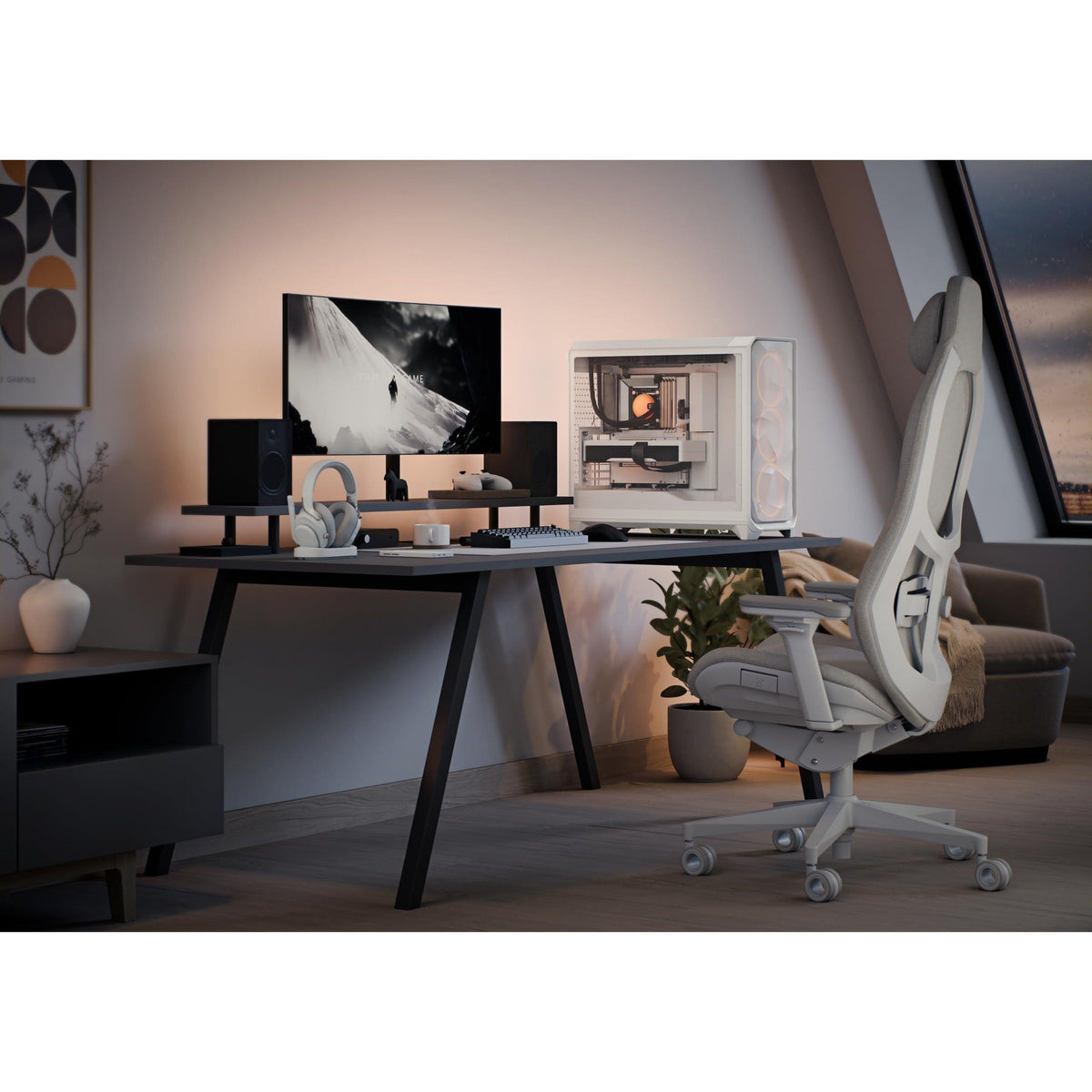 Fractal Design Meshify 3 XL White Tempered Glass Clear Tint - High Airflow PC Gaming Case - Mesh Front Panel - Three ARGB Momentum 14 Gen 2 Fans Included - Spacious Interior - GPU up to 512mm