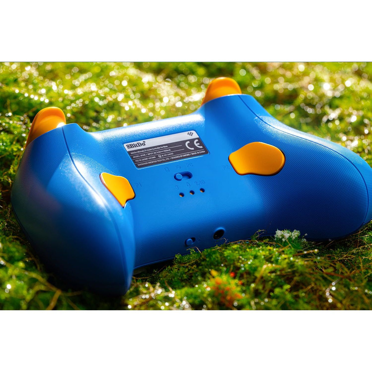 8BitDo Ultimate 3-mode Wireless Controller for Xbox, Hall Effect Joysticks, Pro Back Buttons, Compatibility with Xbox Series X|S & Xbox One, Apple, Windows PC & Android - Rare 40th Anniversary Edition