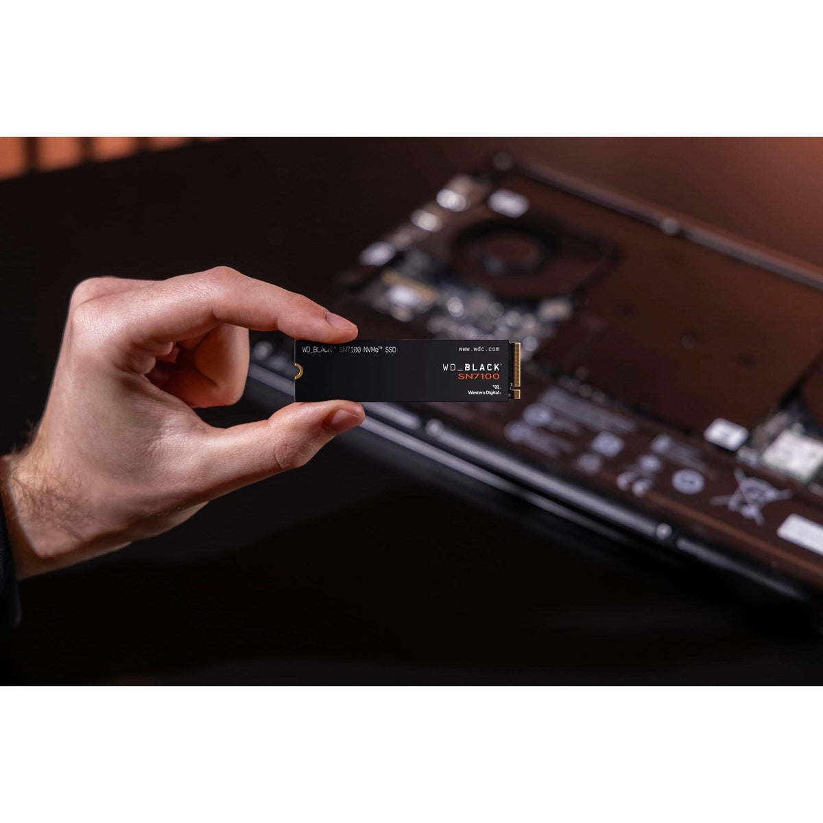 WD_BLACK 4TB SN7100 NVMe Internal Gaming SSD Solid State Drive - Gen4 PCIe, M.2 2280, Up to 7,000 MB/s - WDS400T4X0E [New Version]