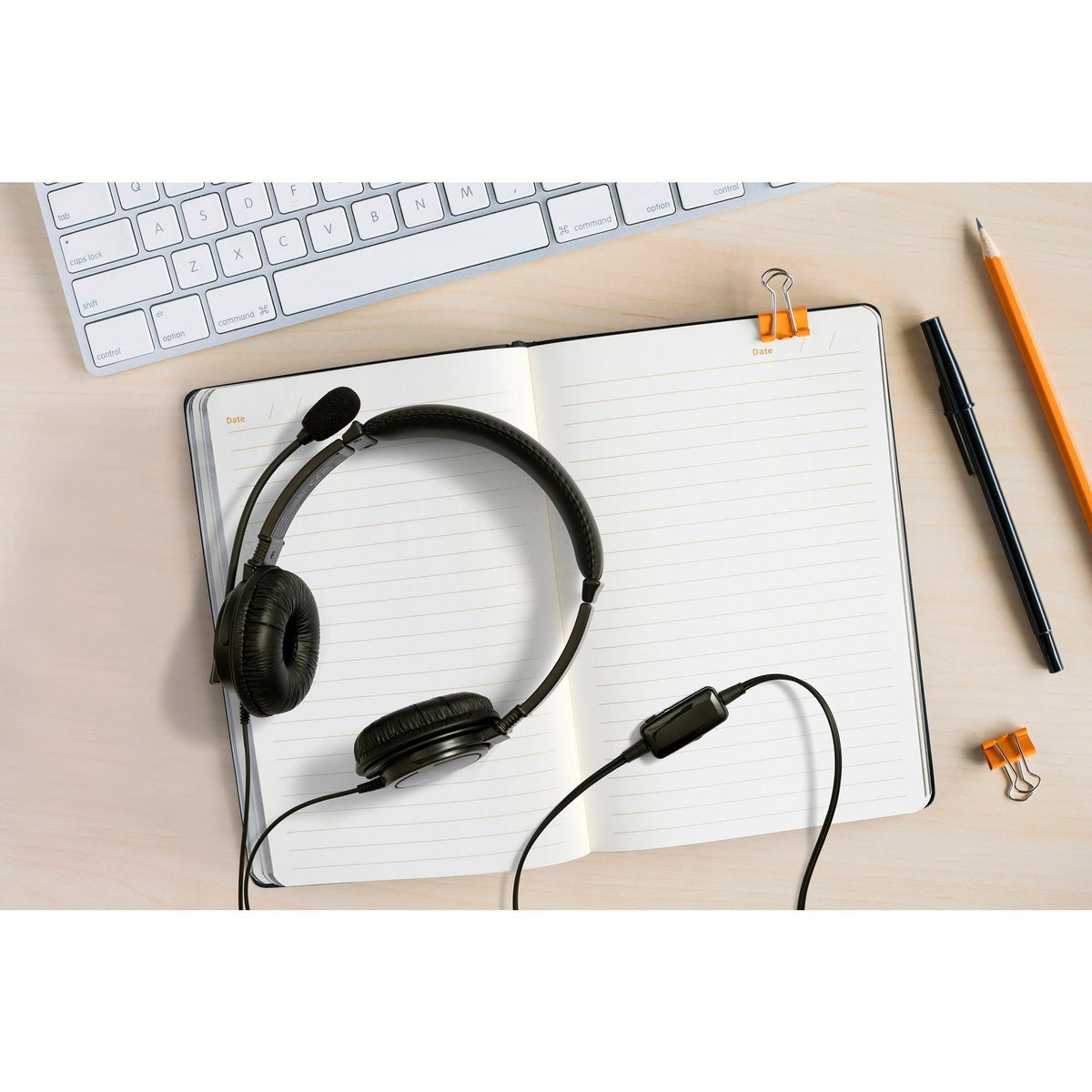 Kensington USB Headset with Mic with Volume Control and Mute Button