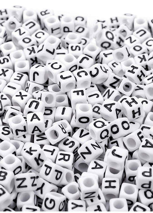 Augshy 700PCS White Letter Beads Alphabet Beads for Making DIY (6mm)