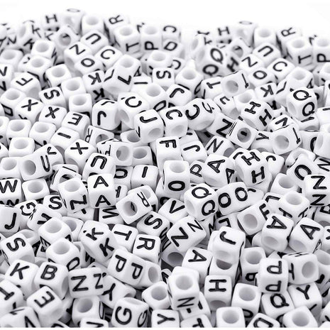 Augshy 700PCS White Letter Beads Alphabet Beads for Making DIY (6mm)