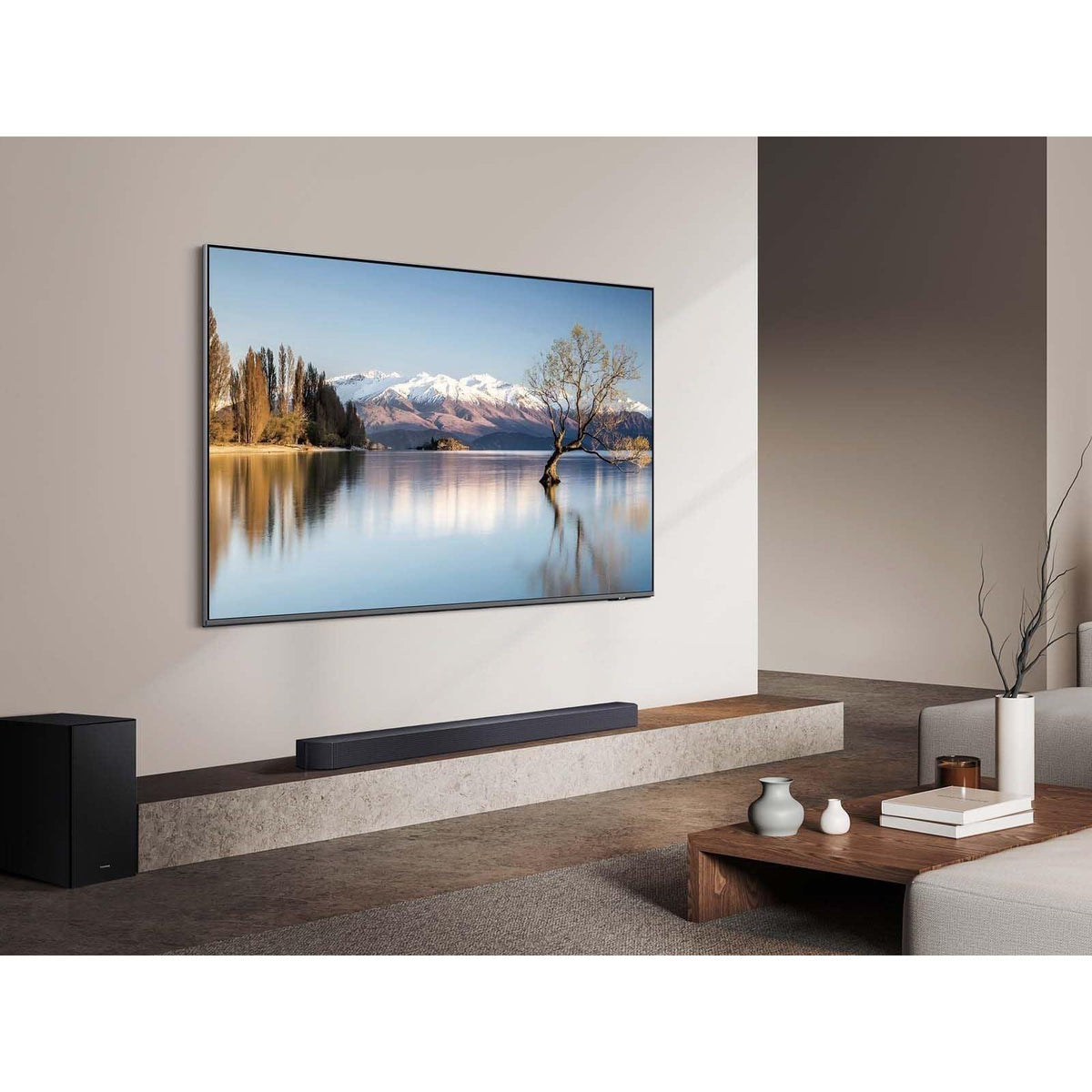 Samsung Q-Series Soundbar HW Q600F 3.1.2 ch Subwoofer (2025 Model) SpaceFit Sound Pro, Q-Symphony, Adaptive Sound