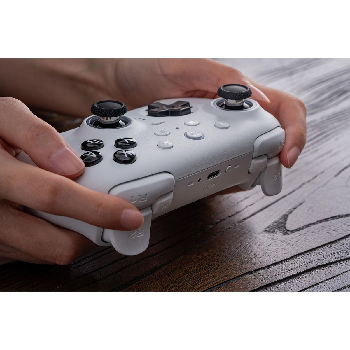 8Bitdo Ultimate 2 Bluetooth Controller for Switch/Switch 2 & Windows PC, Switch Pro Controller with TMR Joysticks, Switchable Hall Effect/Tactile Triggers, Vibration and Motion Control - White