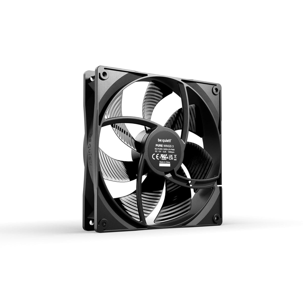be quiet! Pure Wings 3 140mm Quiet PWM Case Fan | High top-end Speed with Low Minimum RPM | Extraordinary air Pressure | BL108