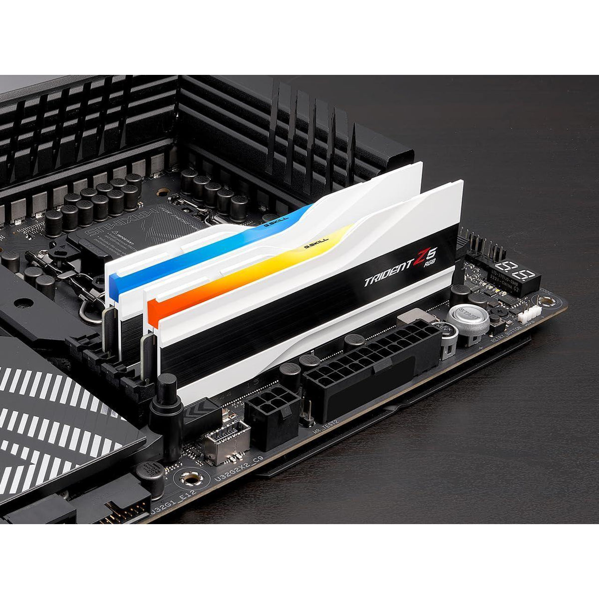 MEM 2 * 32G|GSK F5-6000J3040G32GX2-TZ5RW