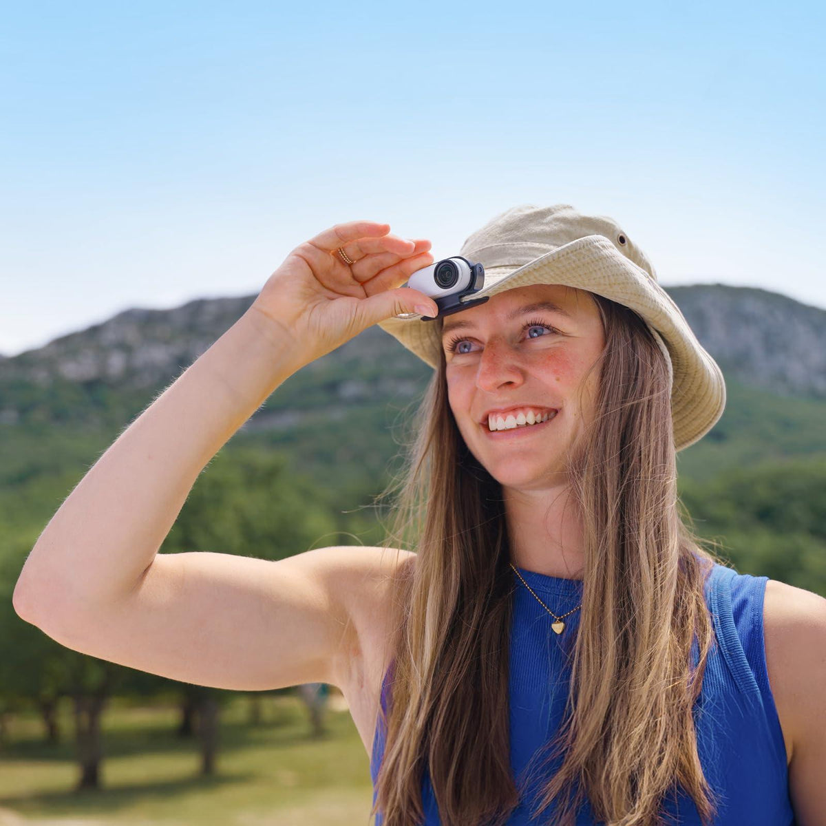 Insta360 GO 3S Camera Only (No Action Pod/Charger Included) - 64GB White, 4K Portable Vlogging Camera with Stabilization, Waterproof, Apple Find My & Mountable Design for POV Shots