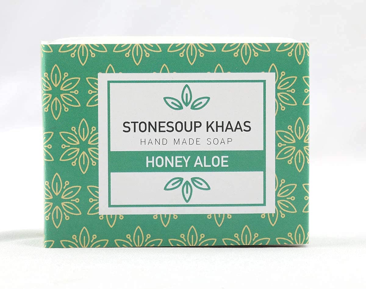 Stonesoup.in Khaas Bath Soap - Honey-Aloe-Turmeric, 100 gm bar