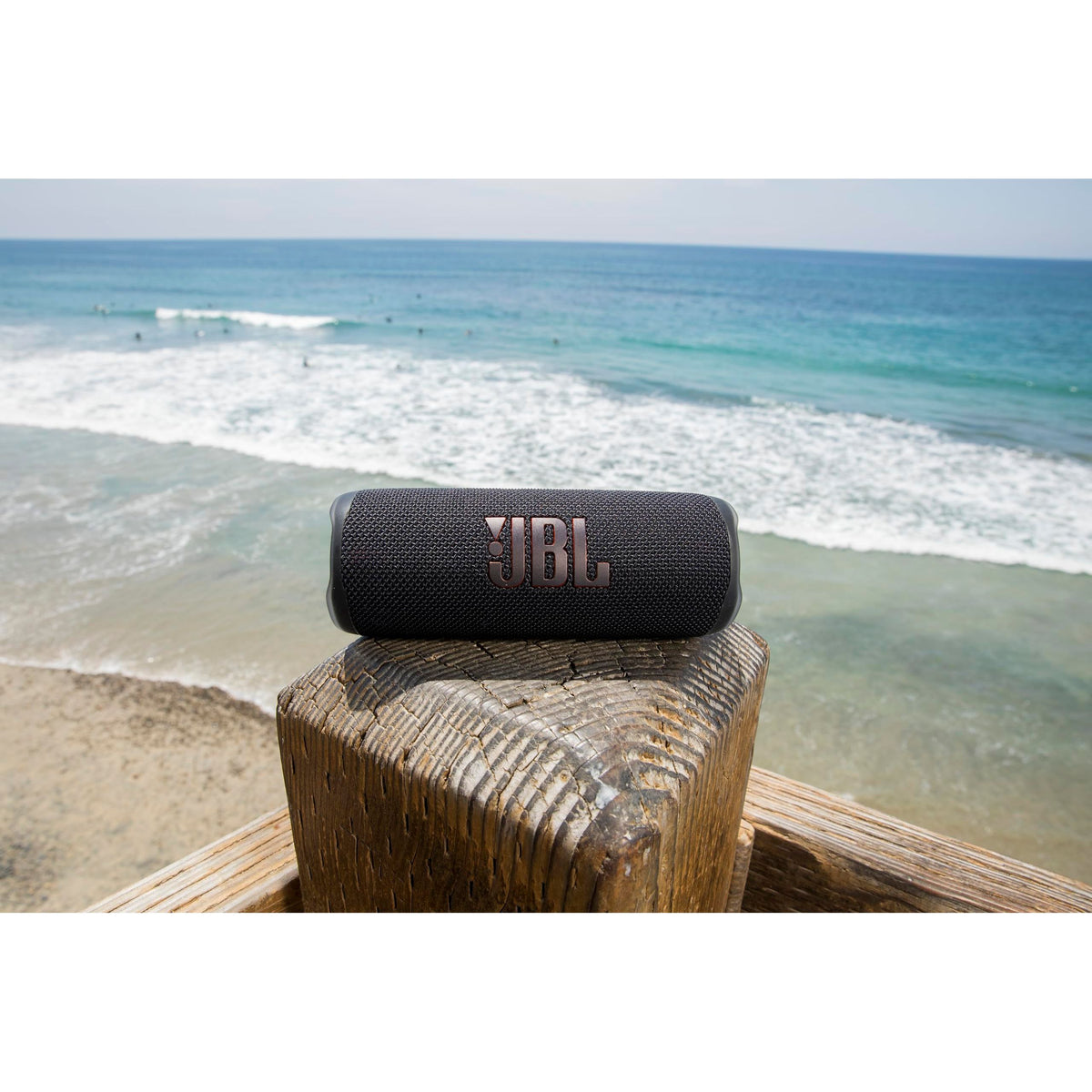 JBL Flip 6 - Portable Bluetooth Speaker, powerful sound and deep bass, IPX7 waterproof, 12 hours of playtime, JBL PartyBoost for multiple speaker pairing for home, outdoor and travel (Black)