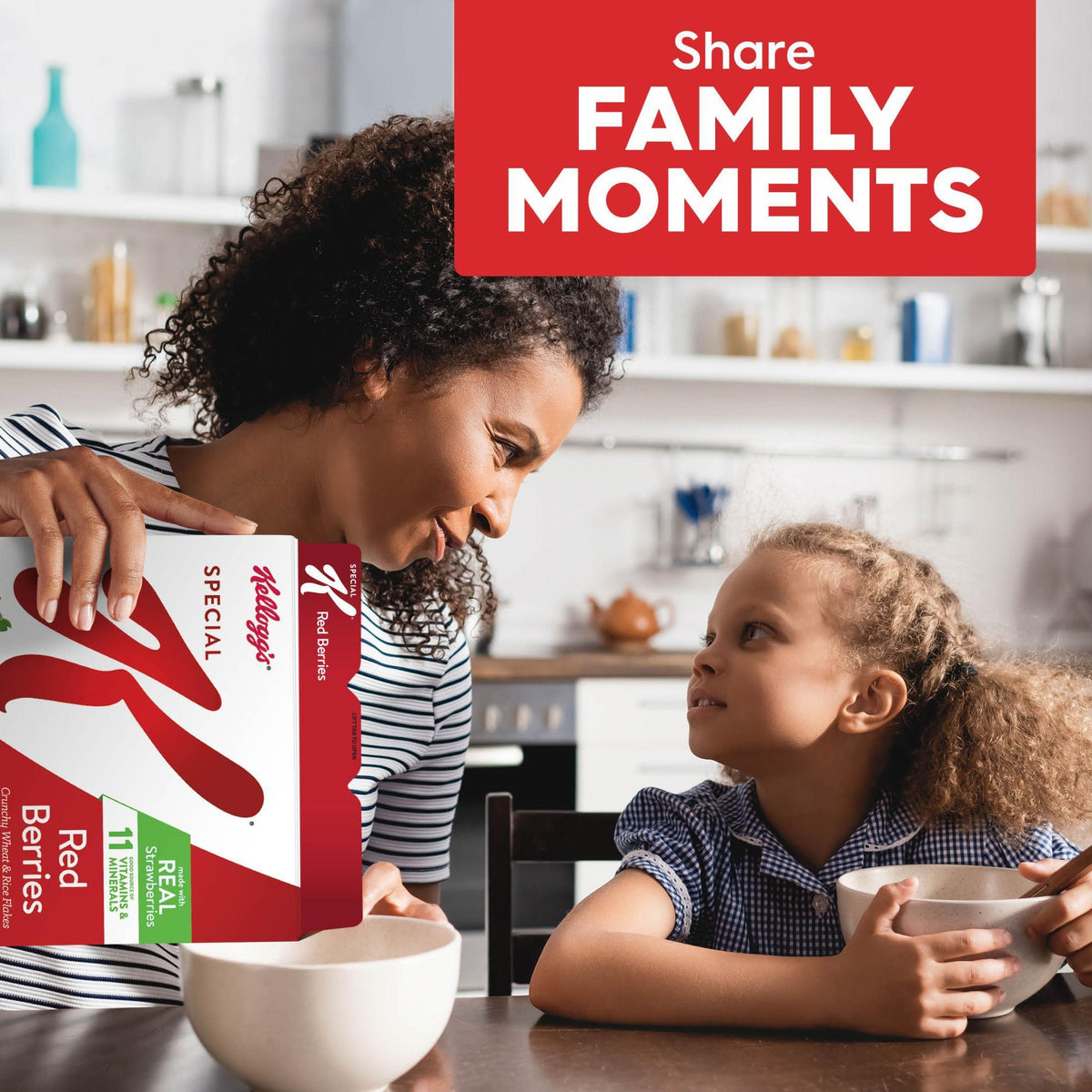 Kellogg's Special K Breakfast Cereal, Family Breakfast, Fiber Cereal, Giant Size, Red Berries, 19.2oz Box (1 Box)