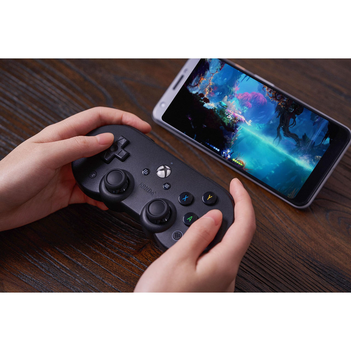 8Bitdo Sn30 Pro Bluetooth Controller for Mobile & Xbox Cloud Gaming on Android, Gaming Controller for iPhone, iPad, macOS and Apple TV (No Mobile Clip) - Not for Xbox