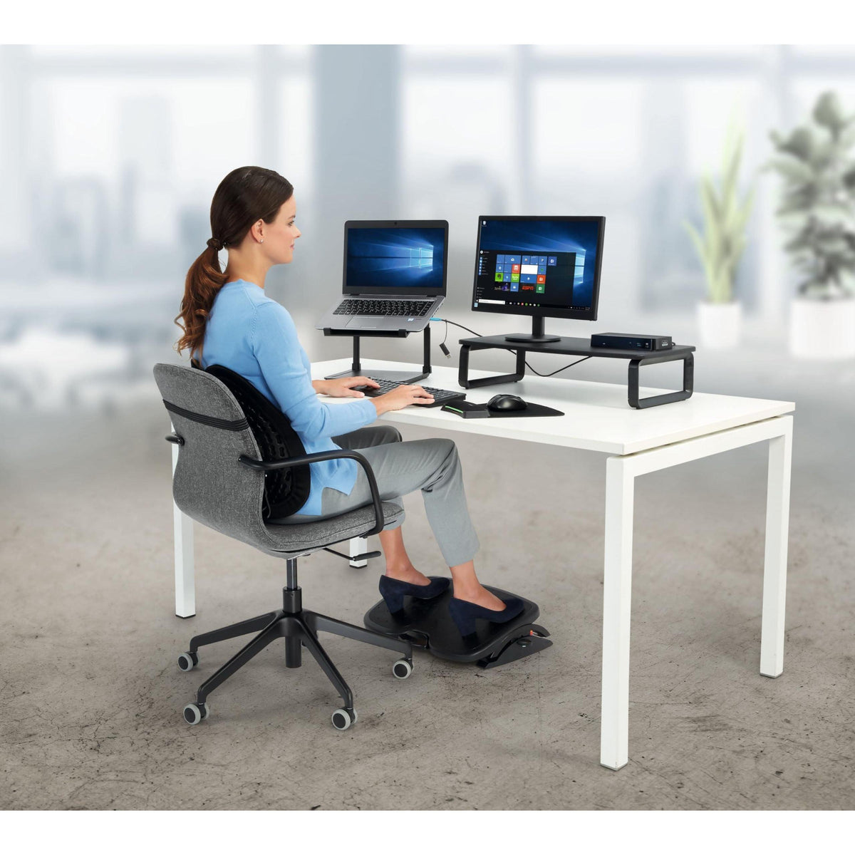 Kensington SmartFit Extra Wide Monitor Stand (K52797WW)