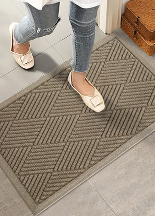 Sturdy Front Door Mat, Absorbent Muddy Dirt Resist Welcome Door Mats Outdoor Indoor, Stain and Fade Resistant, Non-Slip Rubber Backing Low Profile Doormat for Entryway, 30×17, Beige