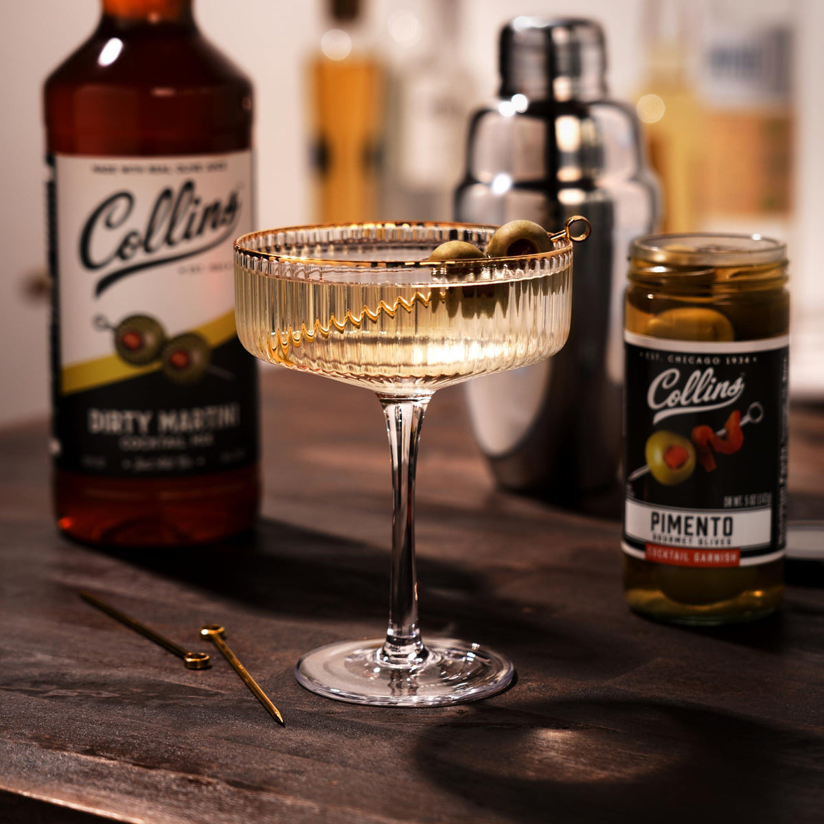 Collins Dirty Martini Mix, Made With Real Olive Brine for the Bold Flavor You Need, Classic Cocktail Recipe Ingredient, Bartender Mixer, Drinking Gifts, Home Cocktail bar, 32 fl oz