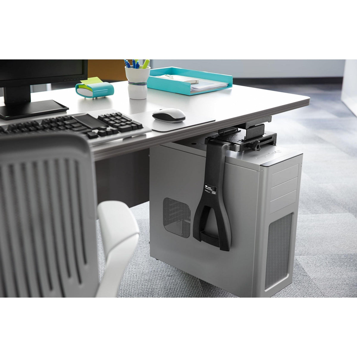 3M Under-Desk Computer Tower CPU Holder, Width Adjust from 3.5" to 9.3", Height Adjust from 12.5" to 22.5" to Fit Most CPU's up to 50 lbs, 360⁰ Swivel, Steel Construction, 17" Track, Black, (CS200MB)