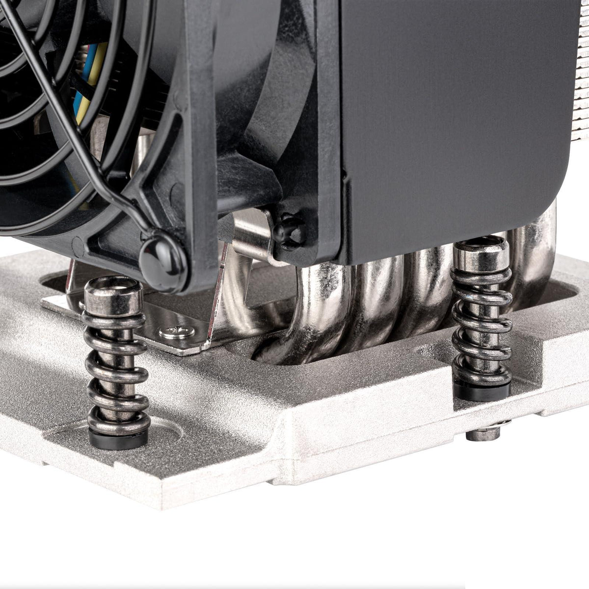 SilverStone Technology XE04-SP5 Black Fan Shroud 4U Server/Workstation CPU Cooler for Socket SP5, SST-XE04-SP5B