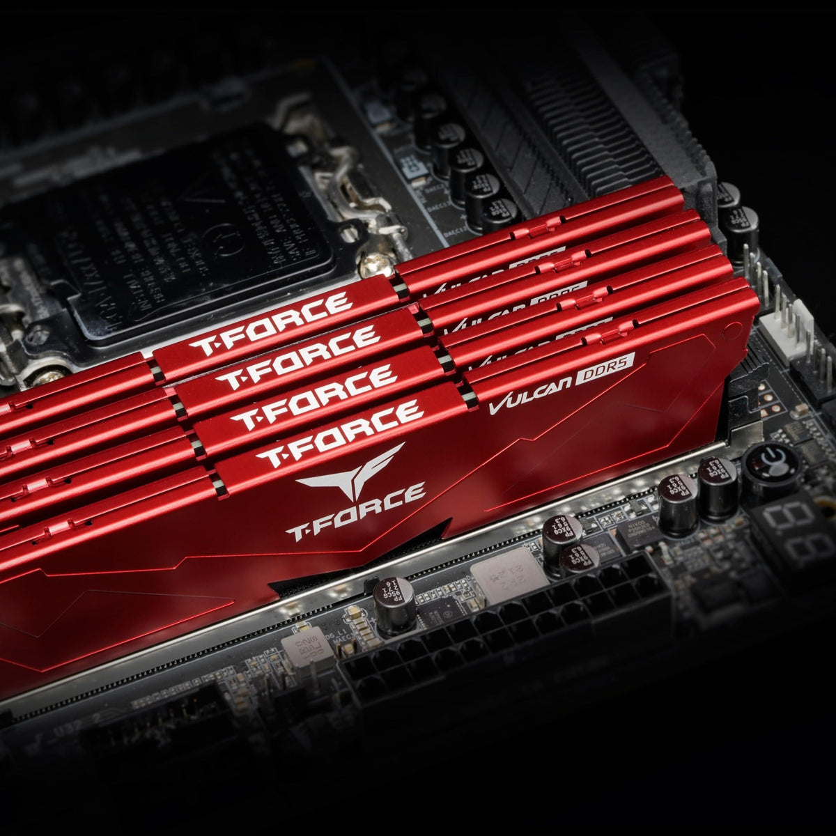 TEAMGROUP T-Force Vulcan DDR5 32GB (2x16GB) 6000MHz (PC5-48000) CL38 Intel XMP 3.0 & AMD Expo Compatible Desktop Memory Module Ram Red FLRD532G6000HC38GDC01