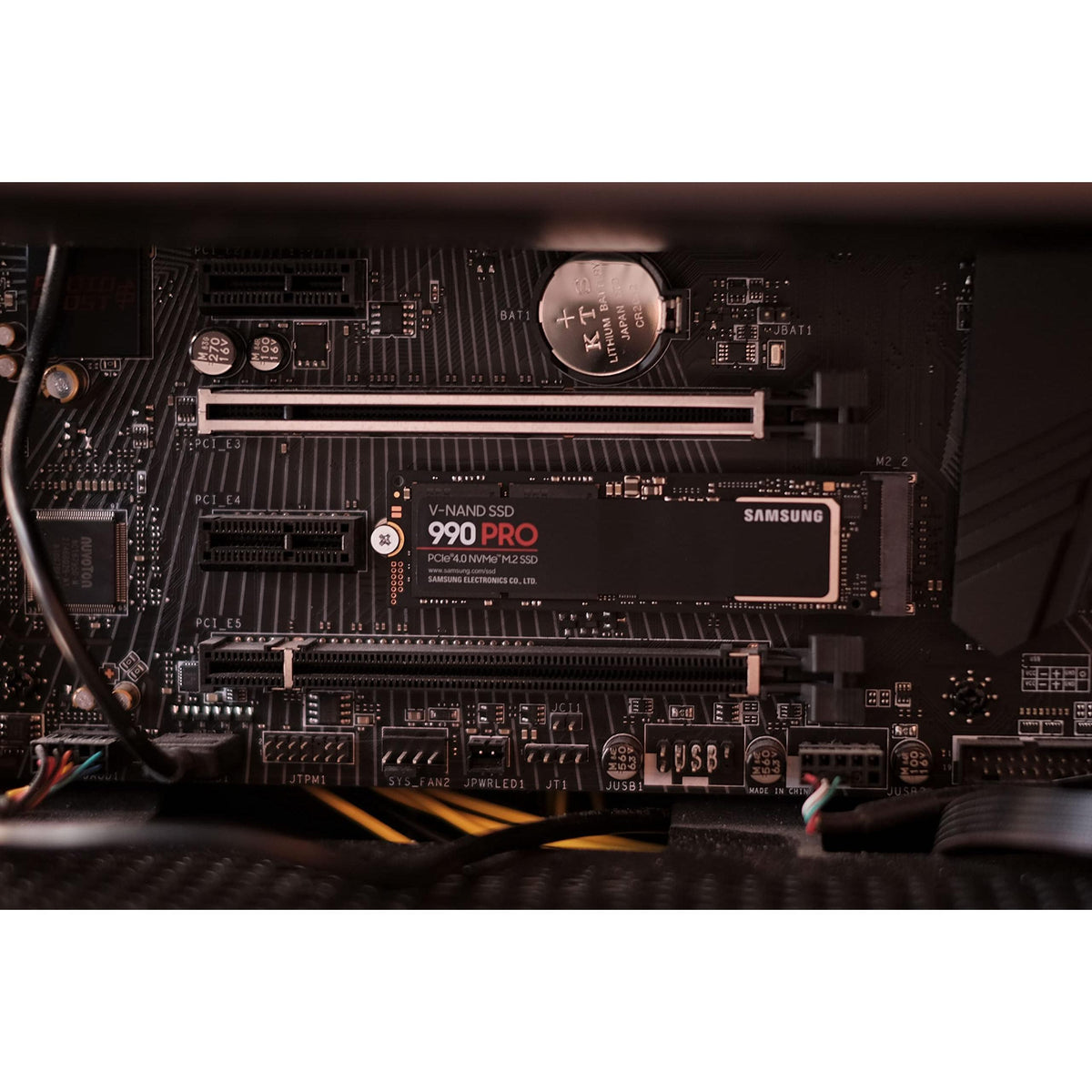 Samsung 990 PRO SSD 1TB PCIe 4.0 M.2 2280 Internal Solid State Hard Drive, Seq. Read Speeds Up to 7,450 MB/s for High End Computing, Gaming, and Heavy Duty Workstations, MZ-V9P1T0B/AM