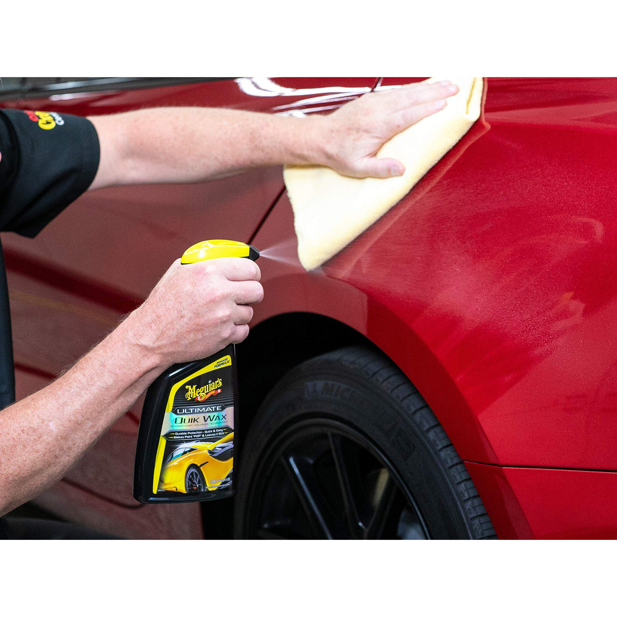 Meguiar's Ultimate Wash and Wax Bundle with Meguiar's Microfiber Wash Mitt, Perfect for Completing a Car Wash, Getting a Brilliant Shine, and Protecting Your Car’s Finish, Safe for all Car Exteriors