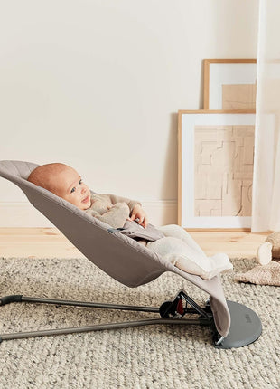 BabyBjörn Bouncer Bliss, Sand Gray, Woven, Classic Quilt | 2-in-1 Adjustable Baby Bouncer Seat and Toddler Chair, Newborn to Toddler (8-29 lbs), 4 Positions, Lightweight & Portable