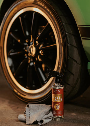 SOCAR Pit Crew Wheel Cleaner - 16 fl oz Removes Brake Dust, Road Dirt, Grime. Professional Strength Powerful Formula. Safe for Aluminum, Chrome, Alloy Wheels, Brake Components