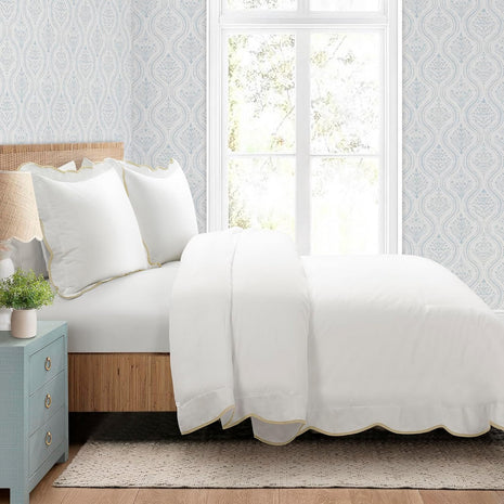 Lush Decor Coastal Chic Scalloped Edge Comforter Set, 3 Piece Set Full/Queen, Neutral & White - Queen Bedding Set - White Comforter Queen - Coastal Decor