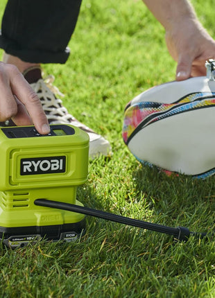 Ryobi - 18 V One+ 11 Bar Wireless Compressor - Tyre and Ball Inflation - Comes with 3 Tips (without Battery) - RPI18
