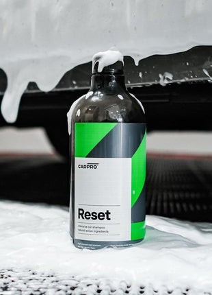 CARPRO Reset - Intensive Car Wash Shampoo Perfect for Ceramic Coating & Nanotechnology Based Sealants and Coatings, pH-Neutral - Liter (34oz)