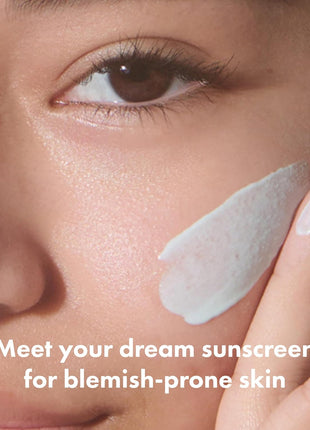 Hero Cosmetics Force Shield Superlight Sunscreen SPF 30, 1.69 Fl Oz | Improves Redness & Post-Blemish Marks; Color-Correcting Green Cream; Long-Lasting Hydration; Dermatologist Tested