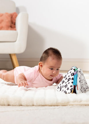 Melissa & Doug Ocean Tummy Time Triangle Infant Baby Toy, Soft Sensory Toy with Textures, Mirror, for Newborns to Ages 6 Months