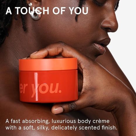 Glossier Crème de You Dry-Touch Body Butter - Signature You Fragrance Scented Body Cream for Dry Skin & 24 Hour Hydration - Shea Butter & Jojoba Oil - Warm & Spicy - Dermatologist-Tested, Vegan, 215ml