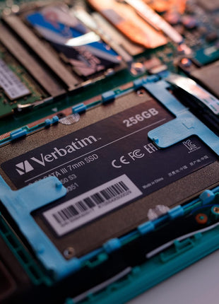 Verbatim 256GB Vi550 2.5" Internal Solid State Drive SSD SATA III Interface with 3D NAND Technology