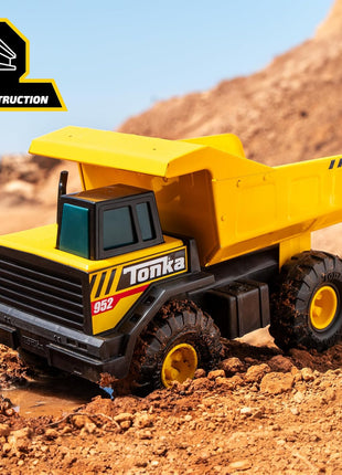 Tonka Steel Classics Mighty Dump Truck - Made with Steel & Sturdy Plastic, Yellow Toy Construction Truck, Boys and Girls, Kids, Toddlers, Ages 3+