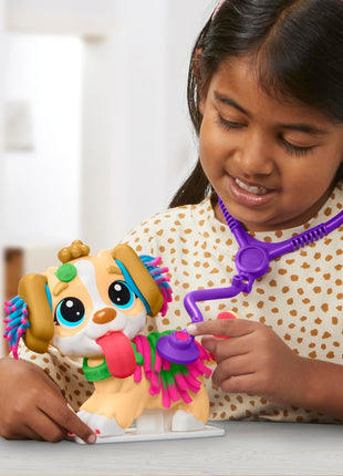 Play-Doh Care 'n Carry Vet Playset for Kids 3 Years and Up with Toy Dog, Storage, 10 Tools, and 5 Modeling Compound Colors, Non-Toxic