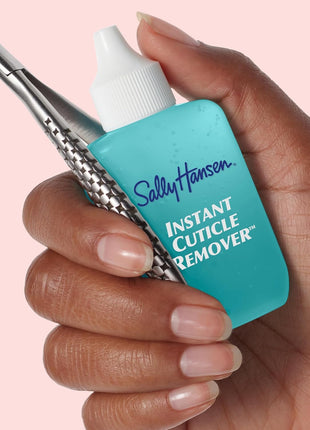 Sally Hansen Instant Cuticle Remover™, Nail Treatment, Fast Drying, Contains Aloe and Chamomile