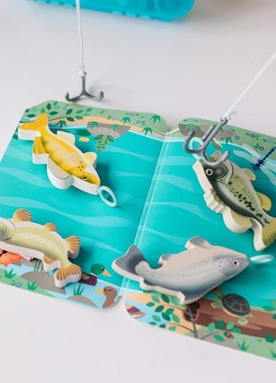 Melissa & Doug Let's Explore Fishing Play Set – 21 Pieces Toy Fishing Set for Toddlers and Kids, Pretend Play Toy, Learning Toys for Kids Ages 3+ - FSC-Certified - FSC Certified