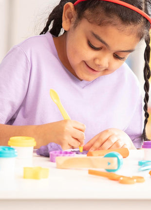 Melissa & Doug Modeling Dough & Sculpting Tools, 8 Tubs of Playdough Modeling Clay with Cutters, Rollers & Molds, Arts & Crafts Kit & Accessories, Preschool Learning Toys for Kids Ages 3+