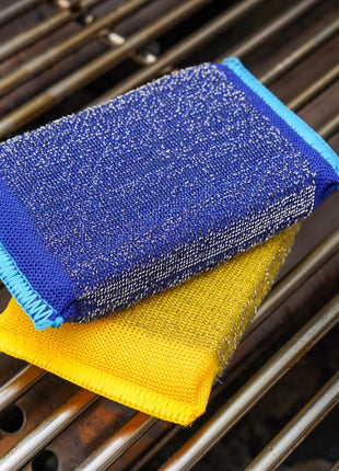 Scrub Daddy BBQ Daddy Grill Cleaner Kit - Bristle Free Grill Brush with Refill + 2 Steel Scour Daddy Grill Sponges - Built-in Grill Scraper - Temperature Controlled Grill Cleaning Tools (4 Count)