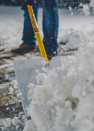 The Snow Dominator - Snow Pusher & Scoop Combo Tool