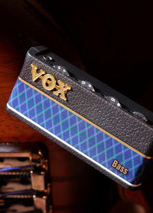 Vox amPlug 3 Plug-In Headphone Amplifier with Built-In Stereo Effects and Volume Control (Bass)