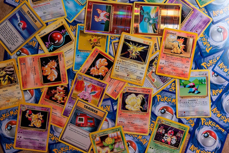 Pokémon 100 Pokemon Card Lot with Legendary Ultra Rare Cards- Bundle with a LCC Deck Box Included