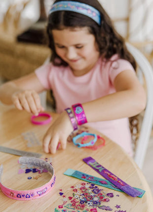 Melissa & Doug Design-Your-Own Bracelets with 100+ Sparkle Gem & Glitter Stickers, Kids Snap Bracelets, Stickers & Jewelry Crafts, Preschool Toys for Girls & Boys Ages 4+