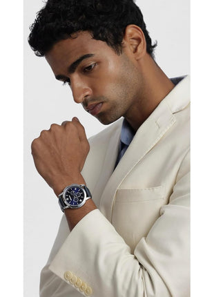 United Colors of Benetton Men Blue Round Brass Dial Analogue Watch- UWUCG0802