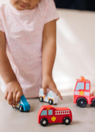 Melissa & Doug Emergency Vehicle Carrier Wooden Truck with 4 Rescue Vehicles